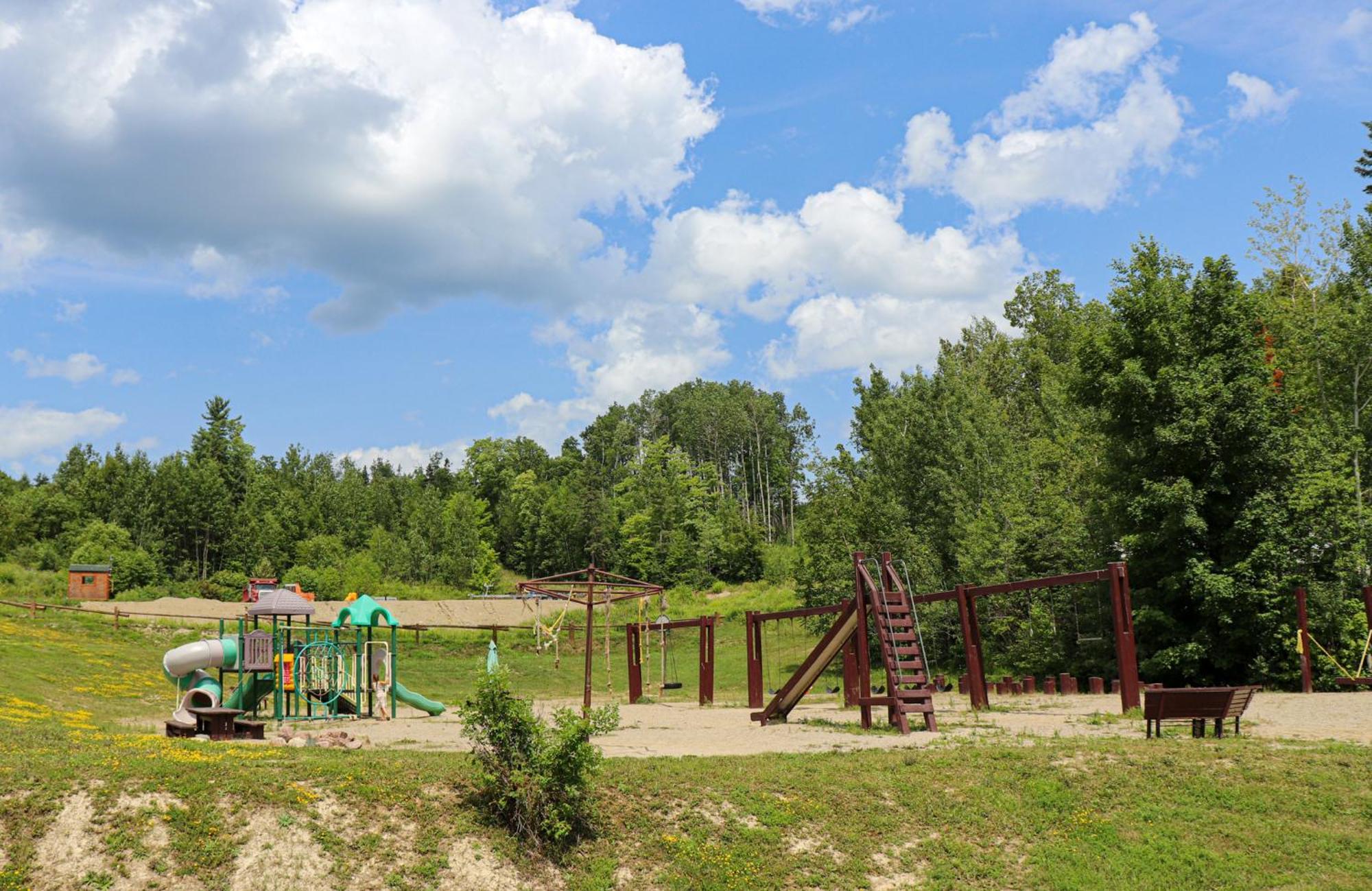 Вилла La Bannik Ville-Marie Экстерьер фото